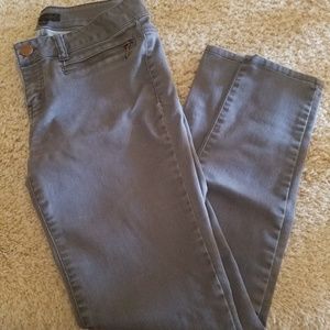 Grey Jeans/ fire los angeles